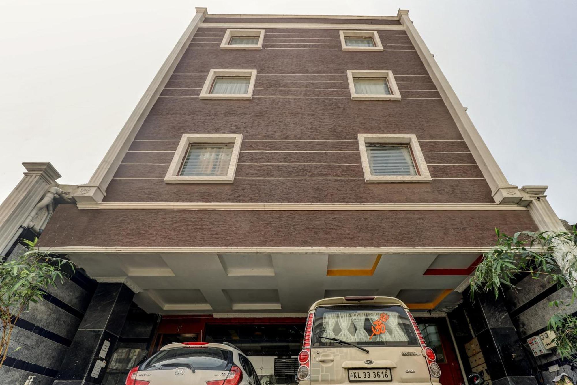 Hotel Super Collection O Sakthi Park